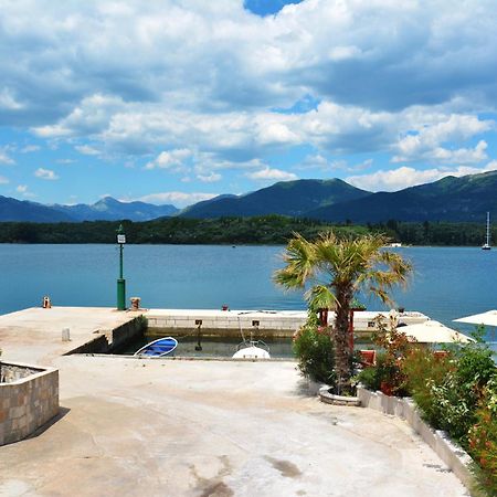 Apartments Harmonia Tivat Zimmer foto