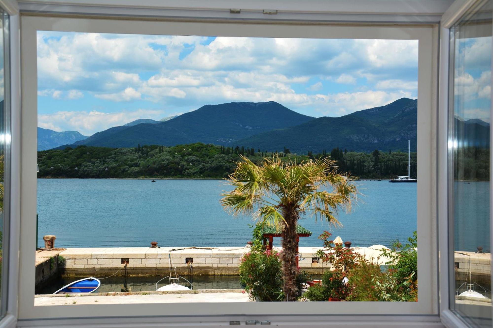 Apartments Harmonia Tivat Zimmer foto